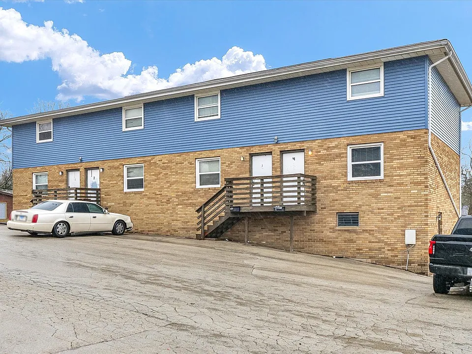 1513 Woods Ave