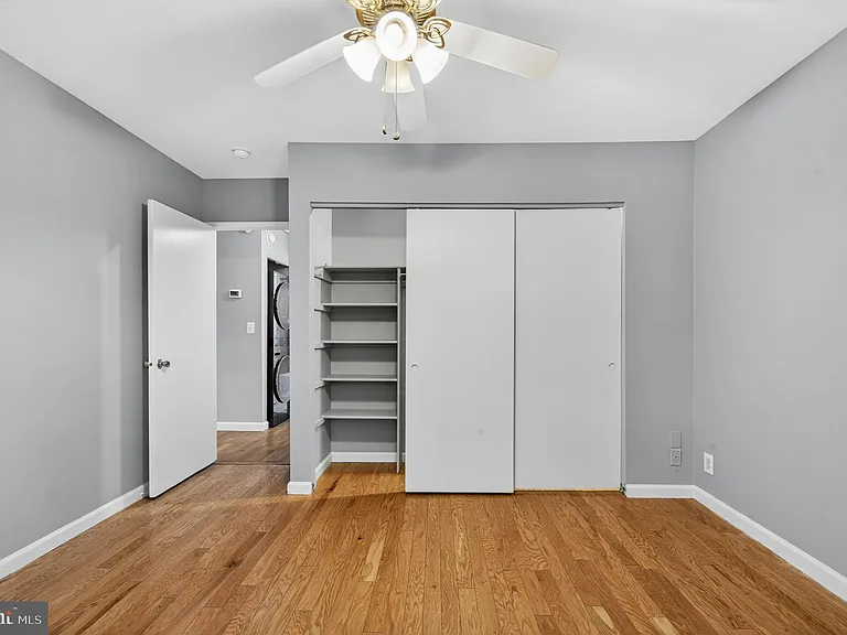 2812 S Wakefield St #D — Photo 15