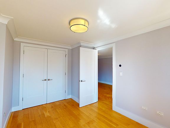 5th image of 70 W 93rd St #7010D