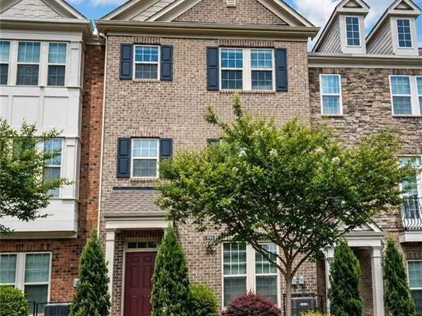 1998 Bryant Park Ln, Decatur, GA 30033