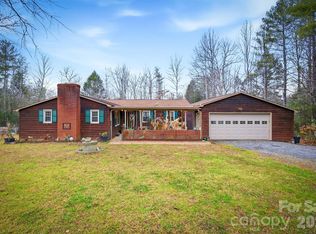 4157 Beck Rd, Morganton, NC 28655