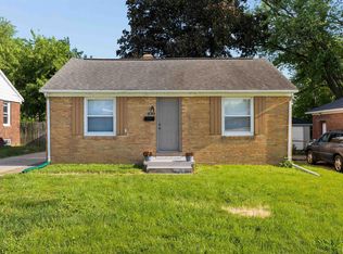 1012 E War Memorial Dr, Peoria Heights, IL 61616