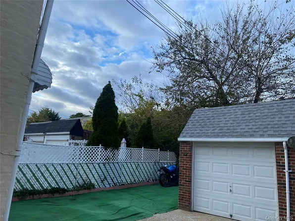 85-45 67th Drive image 4 of 19