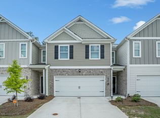 7565 Knoll Hollow Rd, Lithonia, GA 30058