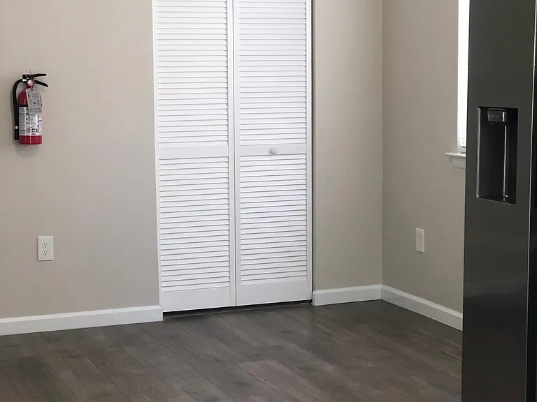 605 Marie Dr — Photo 10
