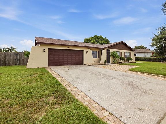 2nd image of 2971 FOREST CIRCLE