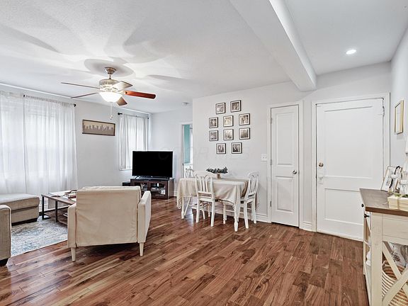2nd image of 1073 Northwest Blvd #2