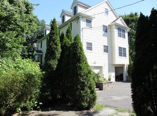 21 Christiano St #A, Cos Cob, CT 06807