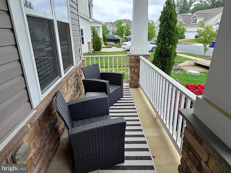 4533 Shakespeare Cir — Photo 3
