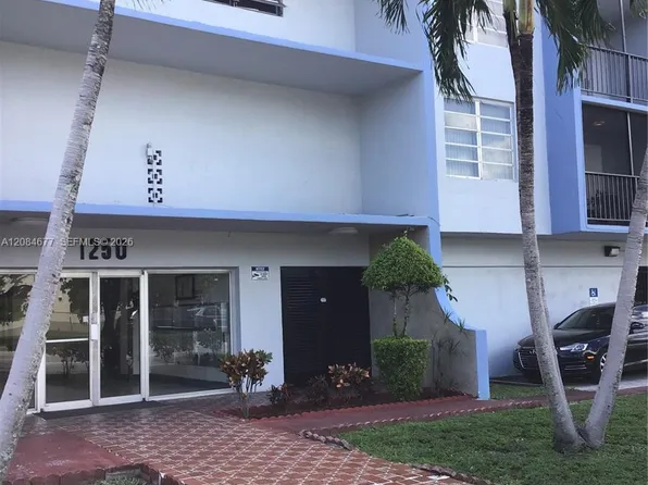 1250 NE 125th St, North Miami, FL