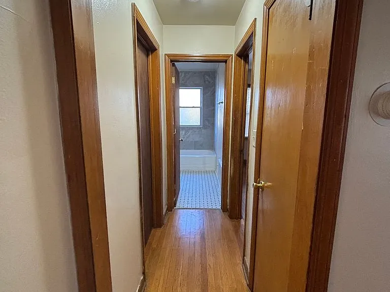 7605 W Hadley St — Photo 3