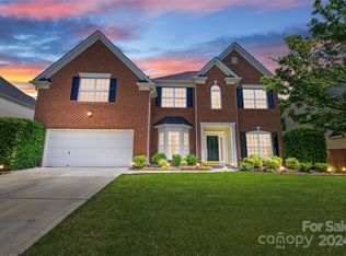 11034 Huntington Meadow Ln, Charlotte, NC 28273