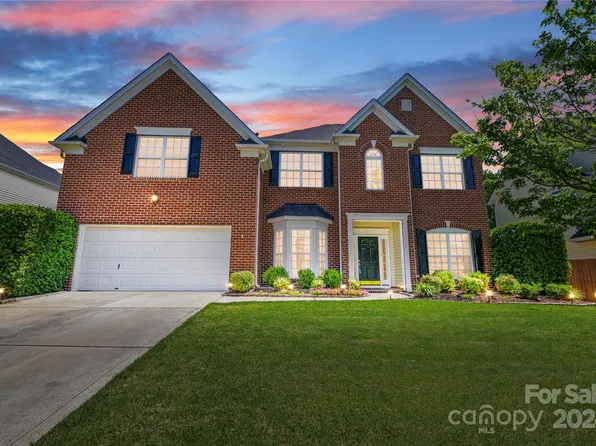 11034 Huntington Meadow Ln, Charlotte, NC 28273