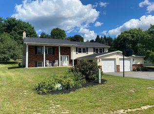 25 Concord Ave, Factoryville, PA 18419