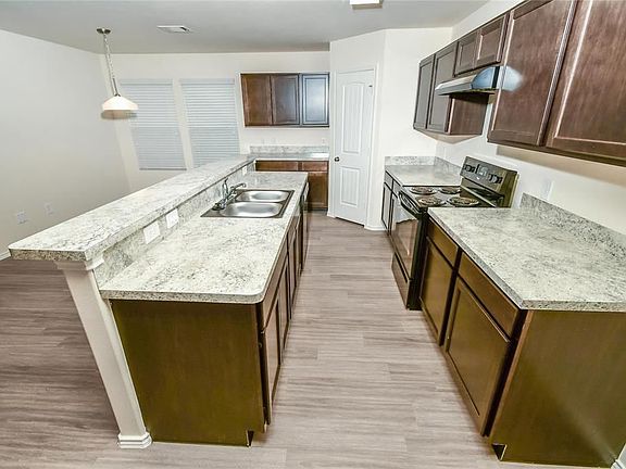 4th image of 3526 Bartolo Brush Ct