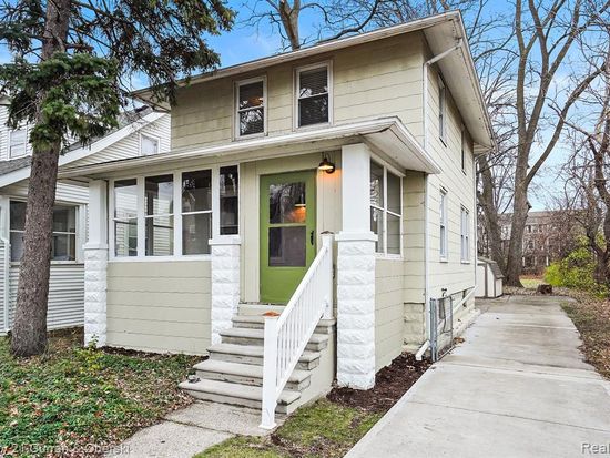 300 Baker St Royal Oak Mi 48067 Zillow