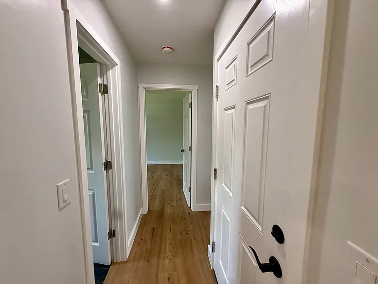 38 Cottage Pl #2 — Photo 14