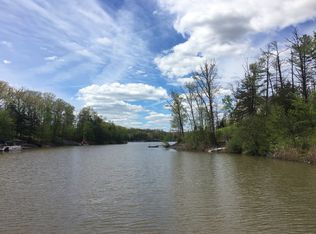 601 Sleepy Hollow Rd, Athens, NY 12015