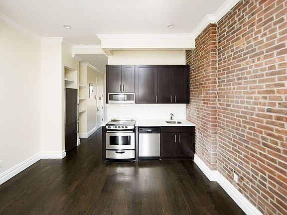 3rd image of 223 Mott St #16-18