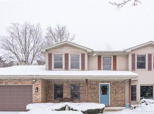 4511 Trail Wood Cir N, Midland, MI 48642
