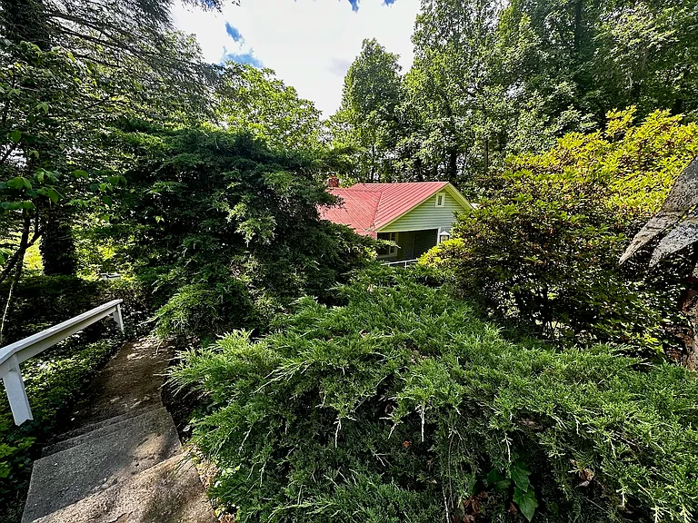 707 Maybank Dr — Photo 43