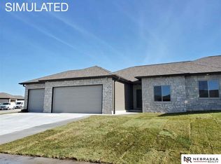 3765 S Twin Creek Rd, Lincoln, NE 68516