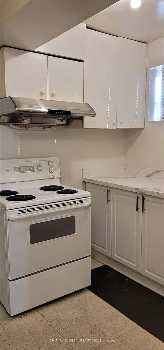 2 bed, $1,900 — Photo 4