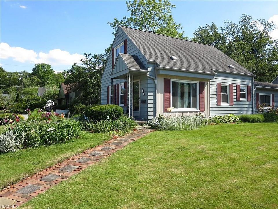 1st image of 2314 Parkview Dr