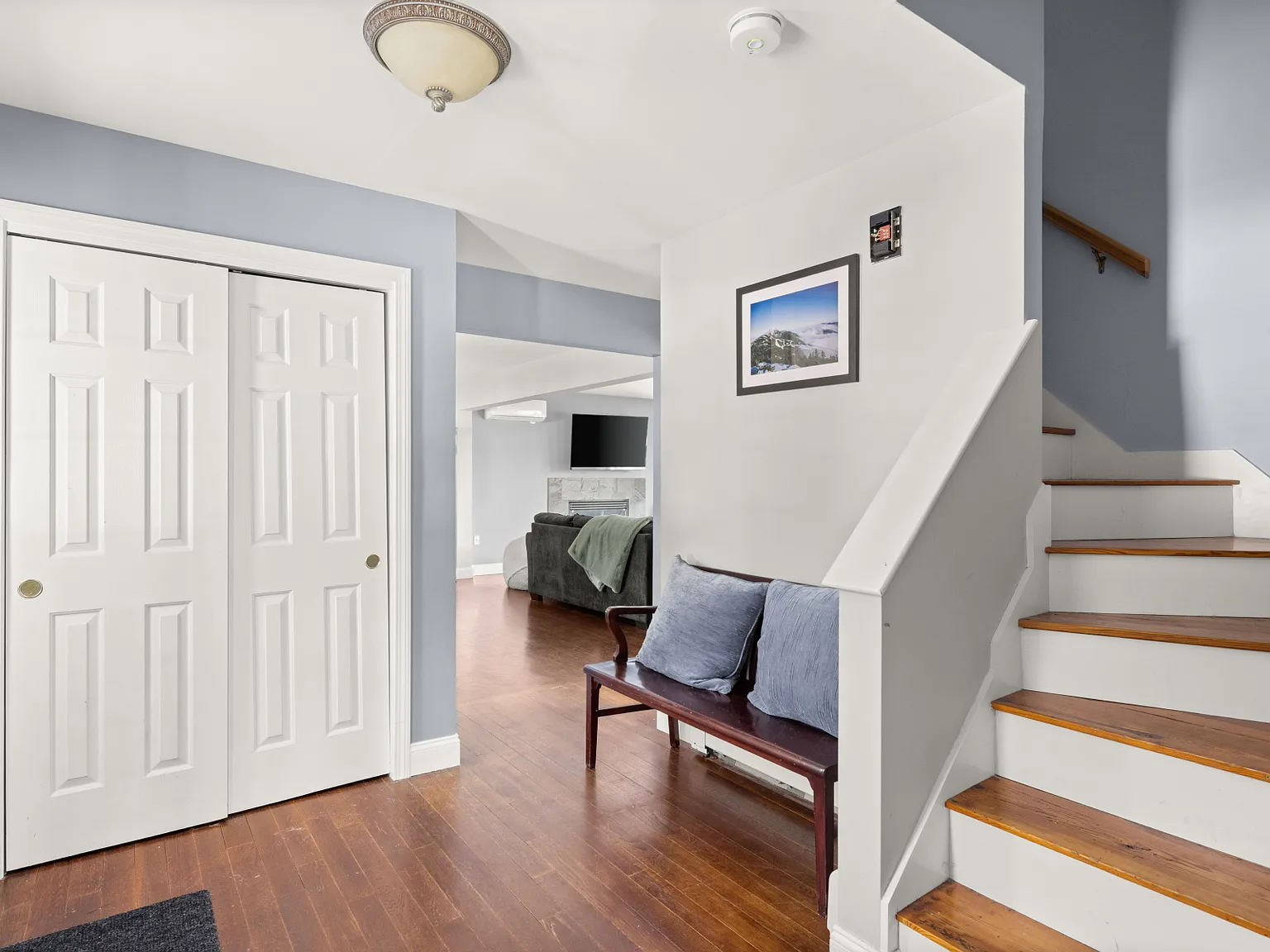 5 bed, 3.5 bath, 3500 sqft, $6,000 — Photo 3