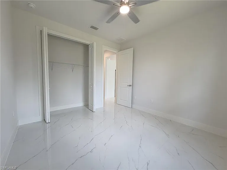 4371 47th Ave NE — Photo 21