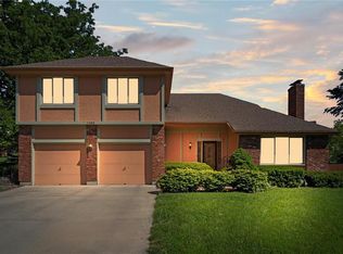 11290 Hadley St, Overland Park, KS 66210