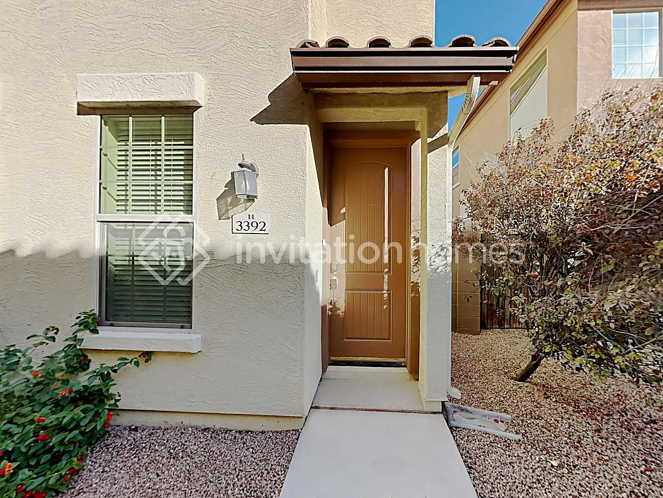 3392 E Liberty Ln Gilbert, AZ 85296 — Photo 1