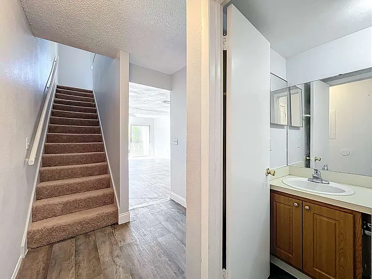 4117 S Semoran Blvd #14 — Photo 16