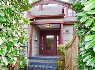 5708 NE Killingsworth St, Portland, OR 97218