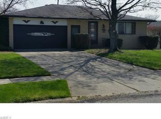 10915 Johnson Dr, Parma, OH