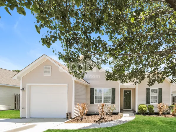 1168 Amber Pines Dr, Leland, NC 28451