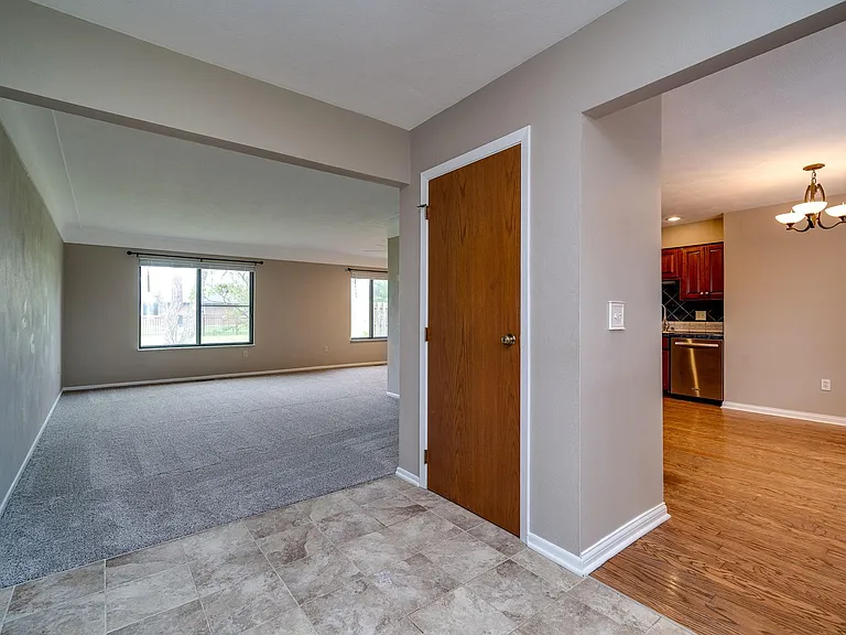 3789 Olde Willow Dr — Photo 6