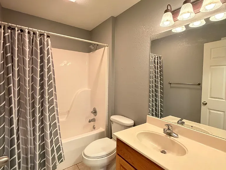 285 Willowbrooke — Photo 21