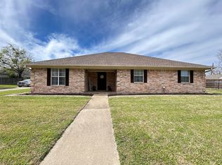 203 Marianne Cir, Sulphur Springs, TX 75482