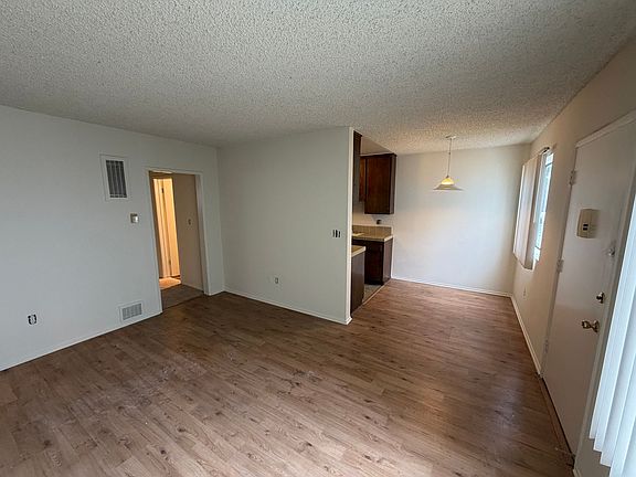 2nd image of 2318 S Carmelina Ave #2