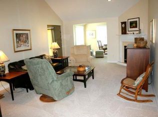 4232 Crystal Ridge Dr W, Maumee, OH 43537