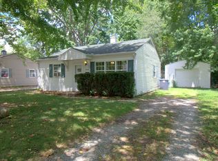 1202 E Delaware Ave, Urbana, IL