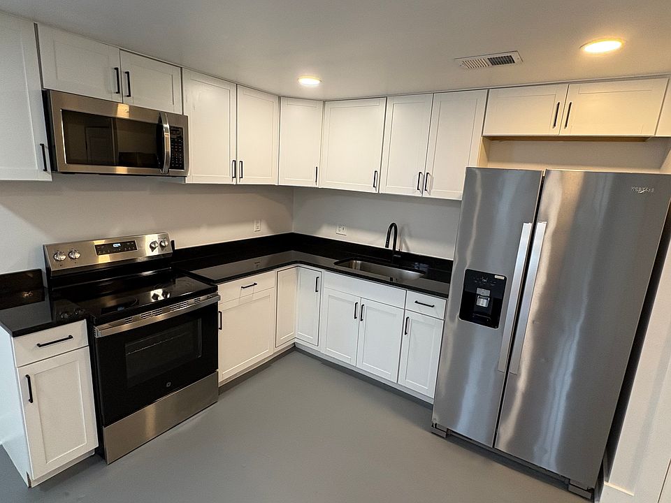 1st image of 4823 Apollo Dr #B