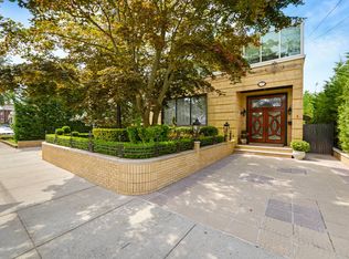 120 Kensington St, Brooklyn, NY 11235