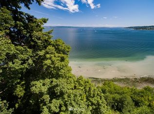 15&16 Washington Blvd NE, Kingston, WA 98346