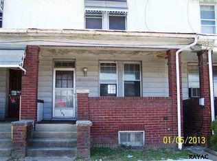 706 Carlisle St, Hanover, PA 17331