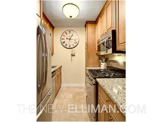 Sold by Douglas Elliman | media 6