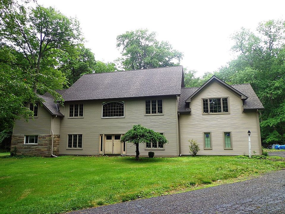 1st image of 232 Meadowood Ln