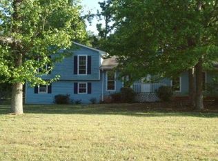 110 Nectarine Dr, Newnan, GA 30265