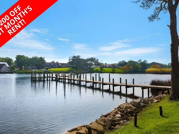 210 Pelham Rd, Fort Walton Beach, FL